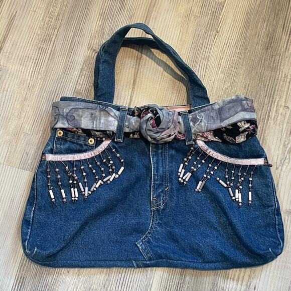 Repurposed Upcycled Levi's Jeans Shoulder Bag - Picture 1 of 7